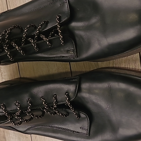 COLE HAAN Grand Boot Black Leather Sz 11.5 M Mens Ankle‎ Lace Up Chukka Boots - Picture 3 of 10